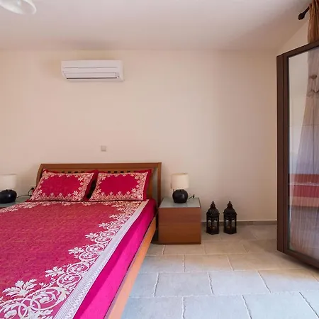Villa Aspa's Verde Palazzo - Tranquil&Secluded *